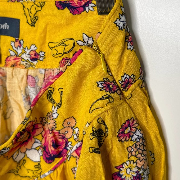 NWT Modcloth Women's Horseshoes and Flowers Skirt Yellow Pink Size 8 - Picture 5 of 5
